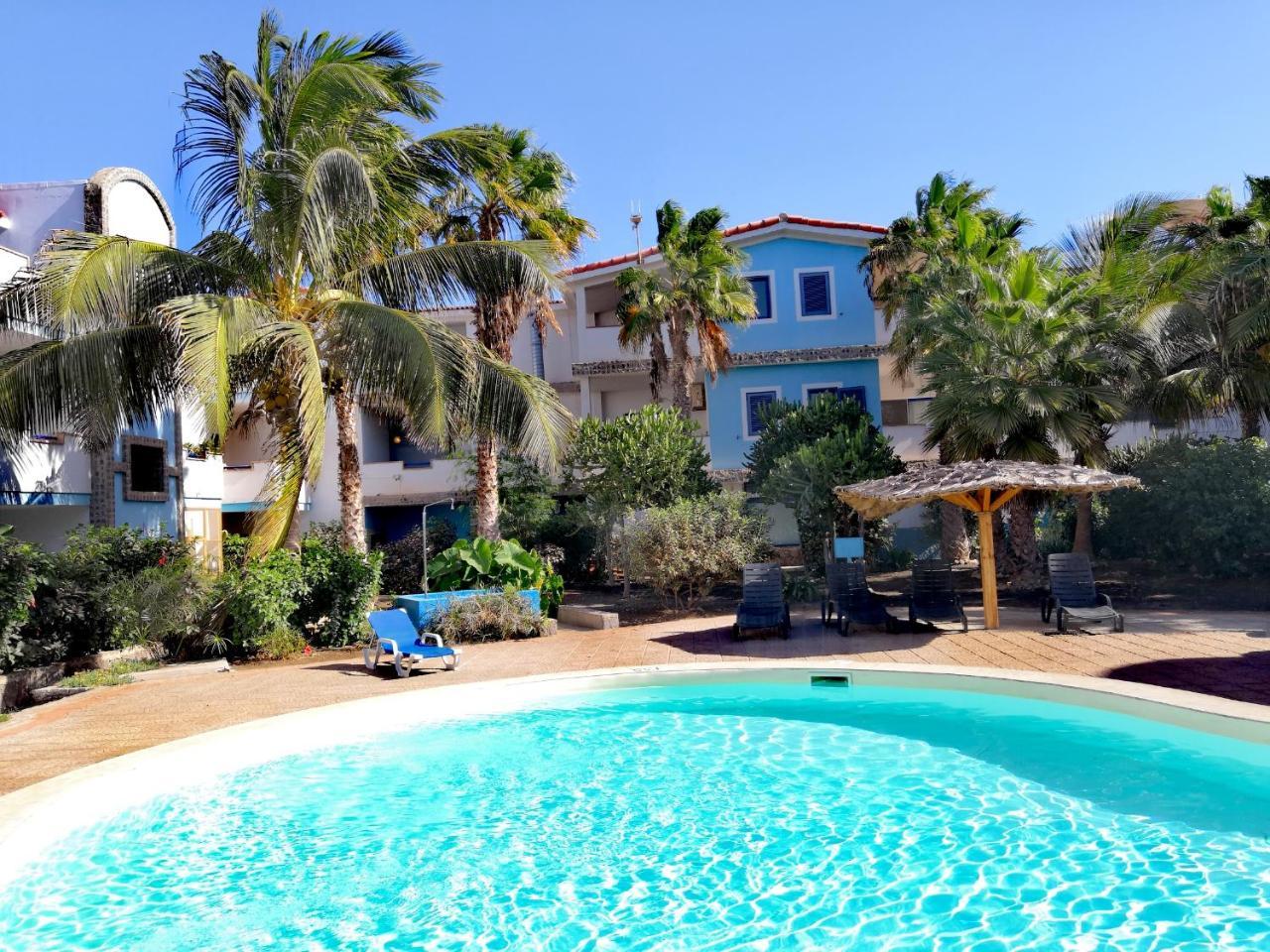 Sal Service Blu Moradias Residence With Pool Санта Мария Екстериор снимка